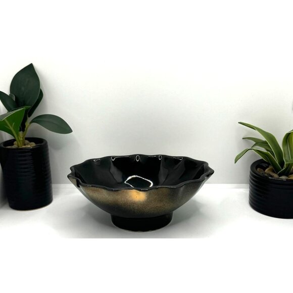 Black Blue Ruffled Edge Glazed Pottery Bowl - Picture 2 of 9